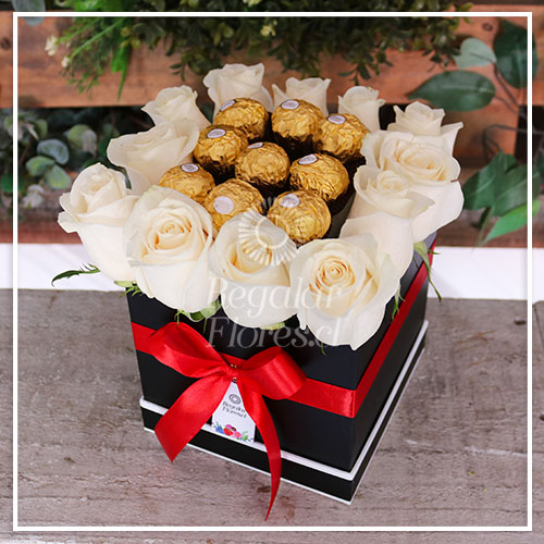 Caja cubo 12 Rosas y 9 Ferreros | Regalar Flores, Envio de flores, desayunos y regalos a domicilio