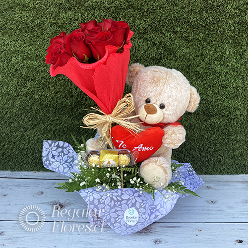 Arreglo Oso Enamorado | Regalar Flores, Envio de flores, desayunos y regalos a domicilio
