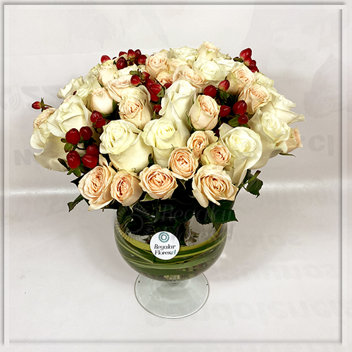 Copón con rosas y minirosas | Regalar Flores, Envio de flores, desayunos y regalos a domicilio