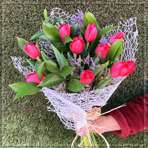 Ramo 10 Tulipanes | Regalar Flores, Envio de flores, desayunos y regalos a domicilio