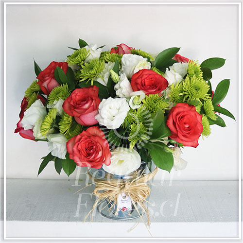 Balde rosas y lisianthus | Regalar Flores, Envio de flores, desayunos y regalos a domicilio