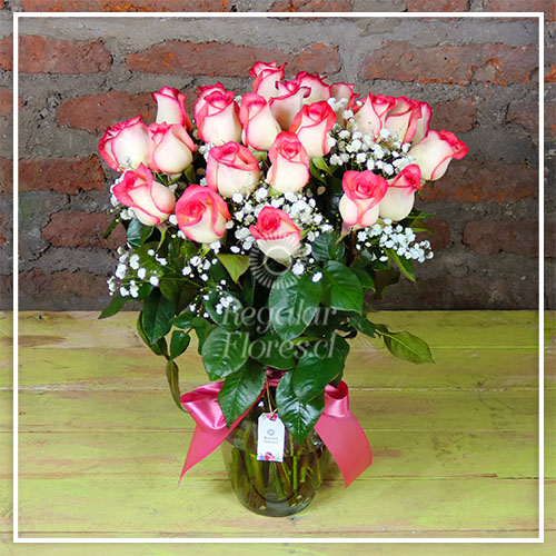 Jarrón 24 rosas | Regalar Flores, Envio de flores, desayunos y regalos a domicilio