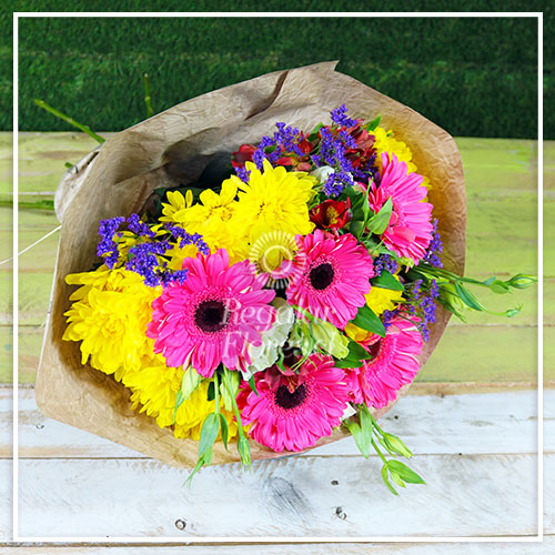 Ramo surtido gerberas y crisantemos | Regalar Flores, Envio de flores, desayunos y regalos a domicilio