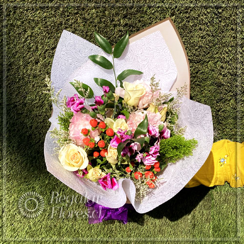 Ramo peonias medium | Regalar Flores, Envio de flores, desayunos y regalos a domicilio