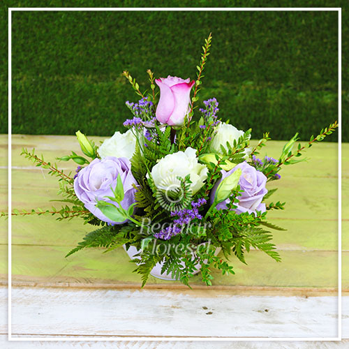 Ceramica rosas y lisianthus | Regalar Flores, Envio de flores, desayunos y regalos a domicilio