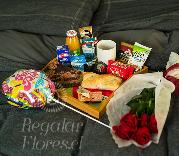 Desayuno mamá y flores | Regalar Flores, Envio de flores, desayunos y regalos a domicilio