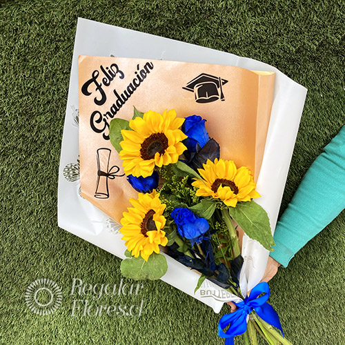 Ramo graduacion rosas y girasoles | Regalar Flores, Envio de flores, desayunos y regalos a domicilio