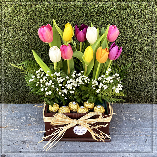Tulipanes y Ferrero | Regalar Flores, Envio de flores, desayunos y regalos a domicilio