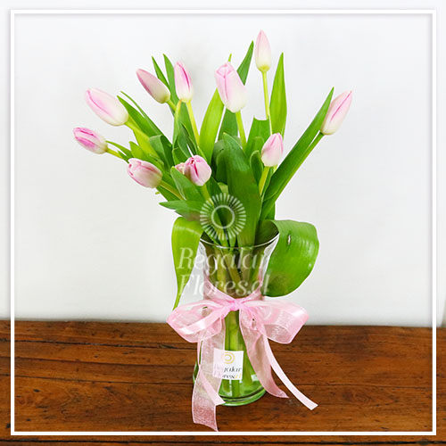 Florero 10 tulipanes | Regalar Flores, Envio de flores, desayunos y regalos a domicilio